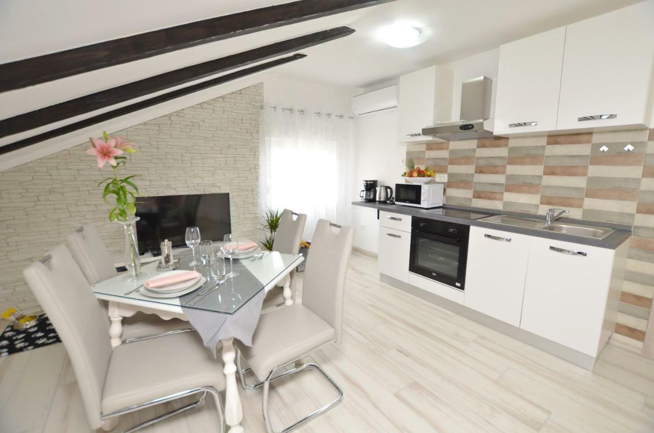Apartments Viktoria Lovran Extérieur photo