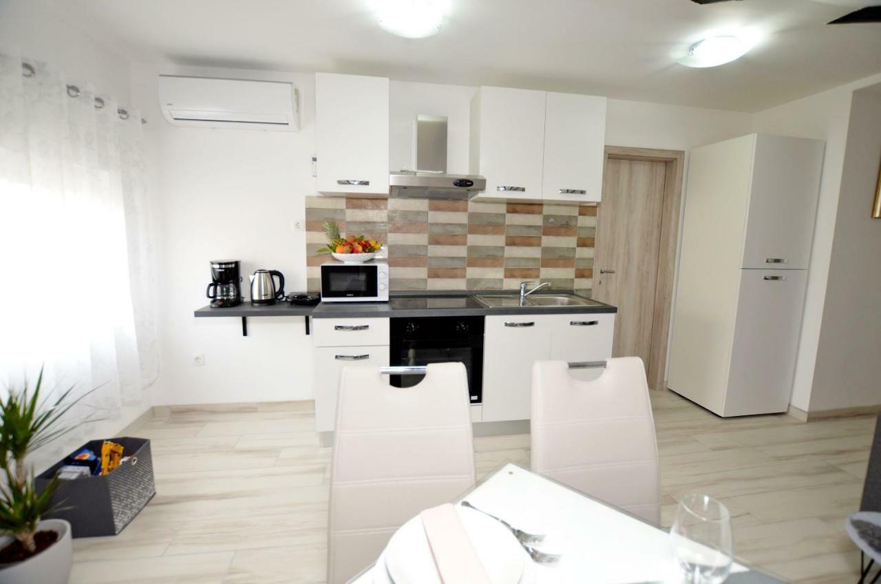 Apartments Viktoria Lovran Extérieur photo