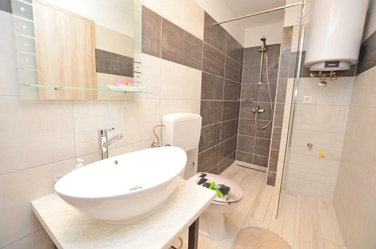Apartments Viktoria Lovran Extérieur photo